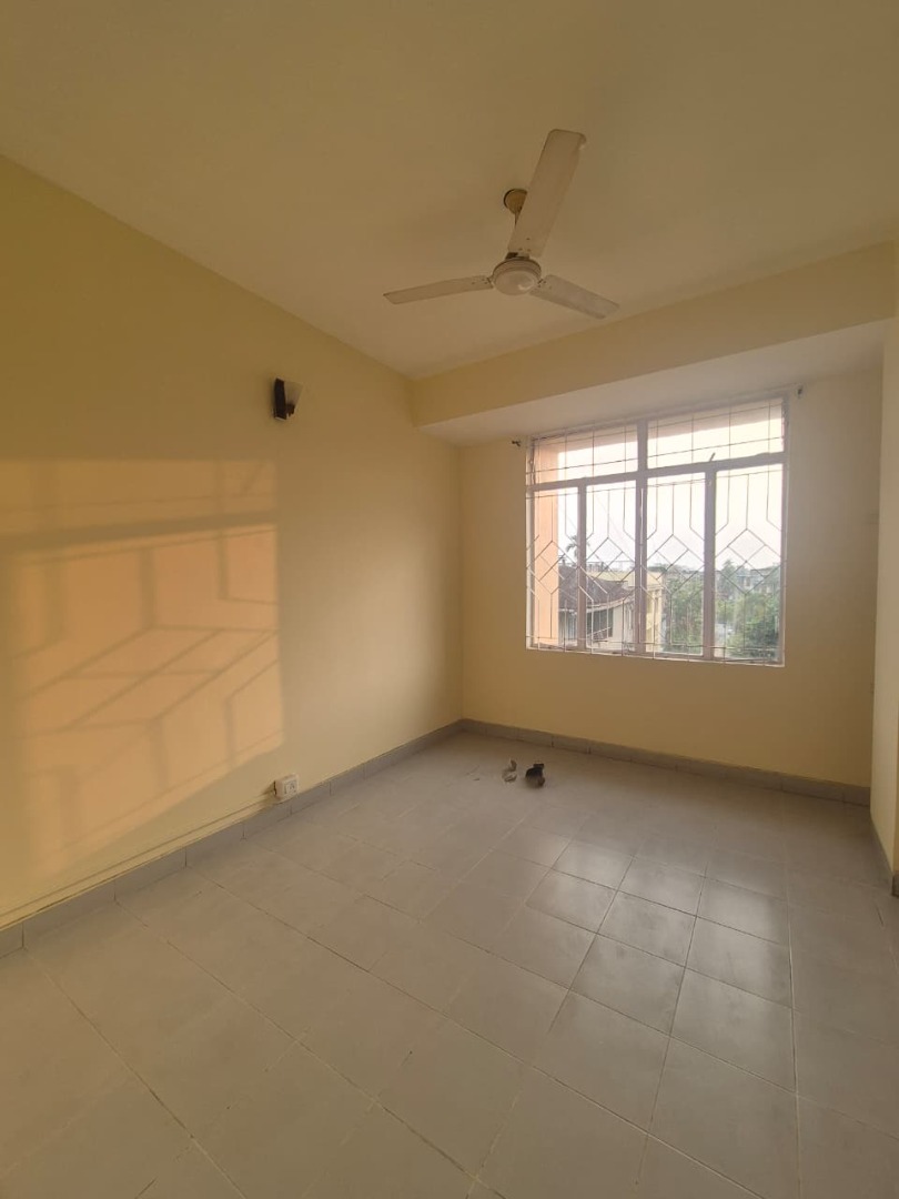 Semi Furnished 3bhk in Chandmari, Guwahati, Assam, India for Rent